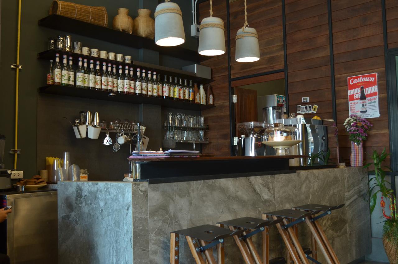 Whereder Poshtel Udon Thani Dış mekan fotoğraf