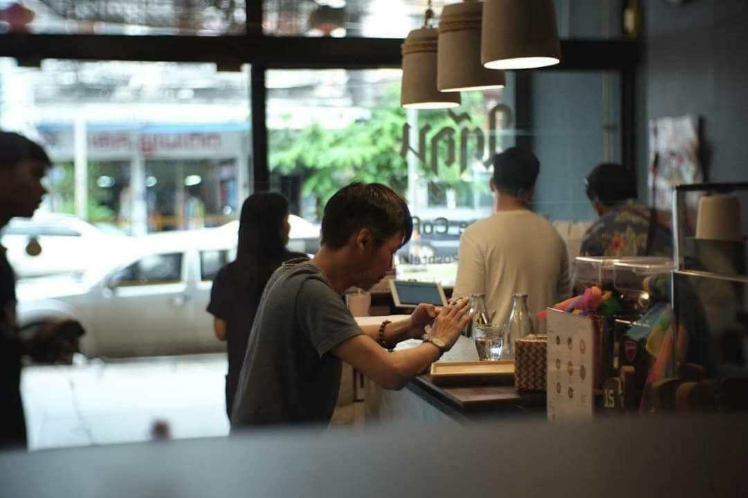 Whereder Poshtel Udon Thani Dış mekan fotoğraf