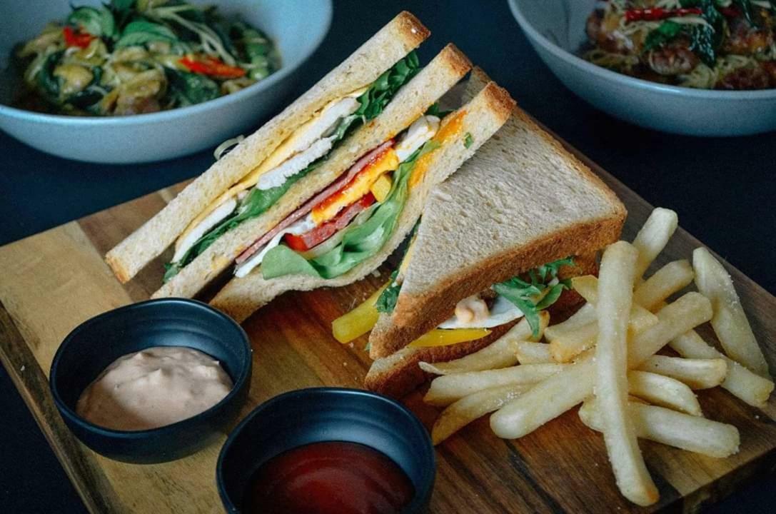 Whereder Poshtel Udon Thani Dış mekan fotoğraf
